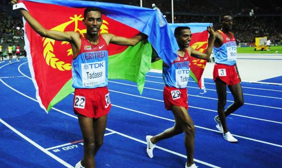 Zersenay Tadese (viduryje)