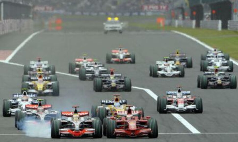 Japonijos GP: chaoti&scaron;kas startas