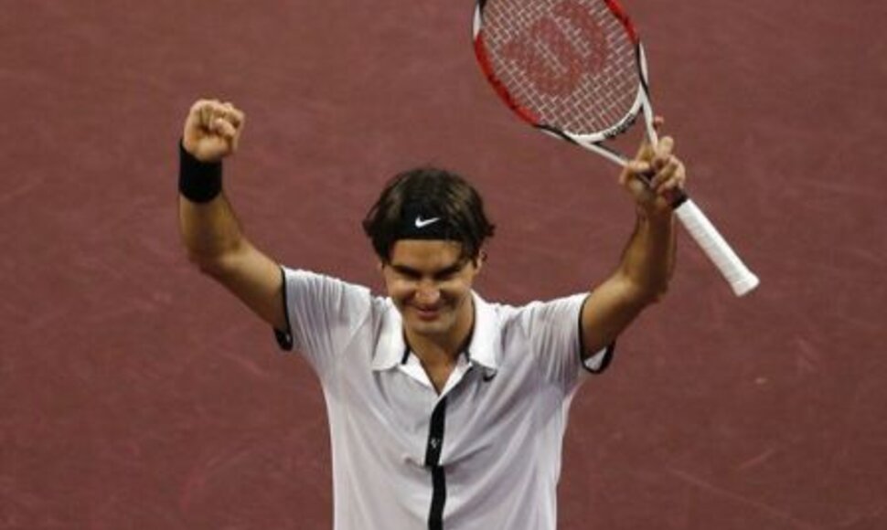 Rogeris Federeris nebežais parodomųjų mačų