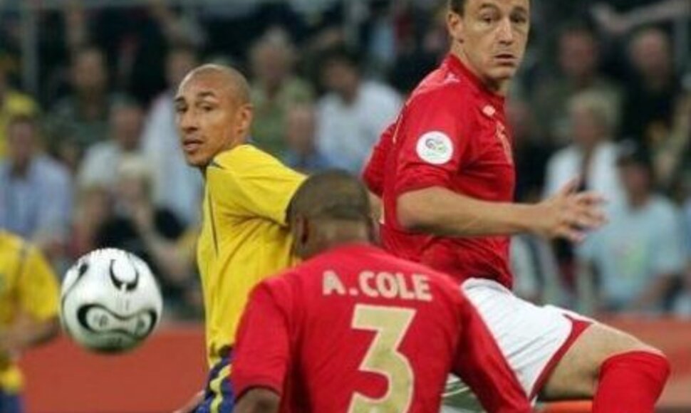 Dar 2006 metais A.Cole gynė Anglijos rinktinės garbę