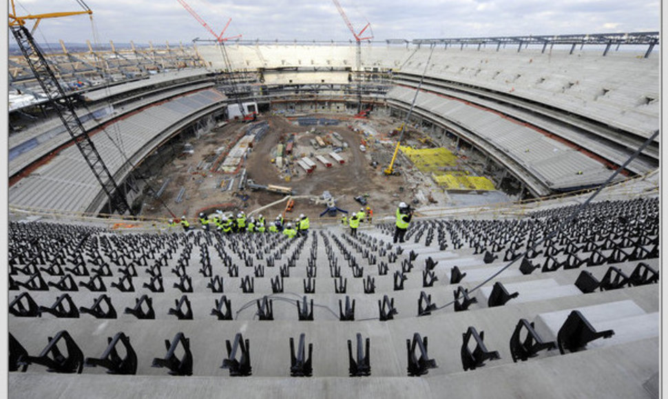 Stadionai statomi – tik ar jų prireiks?