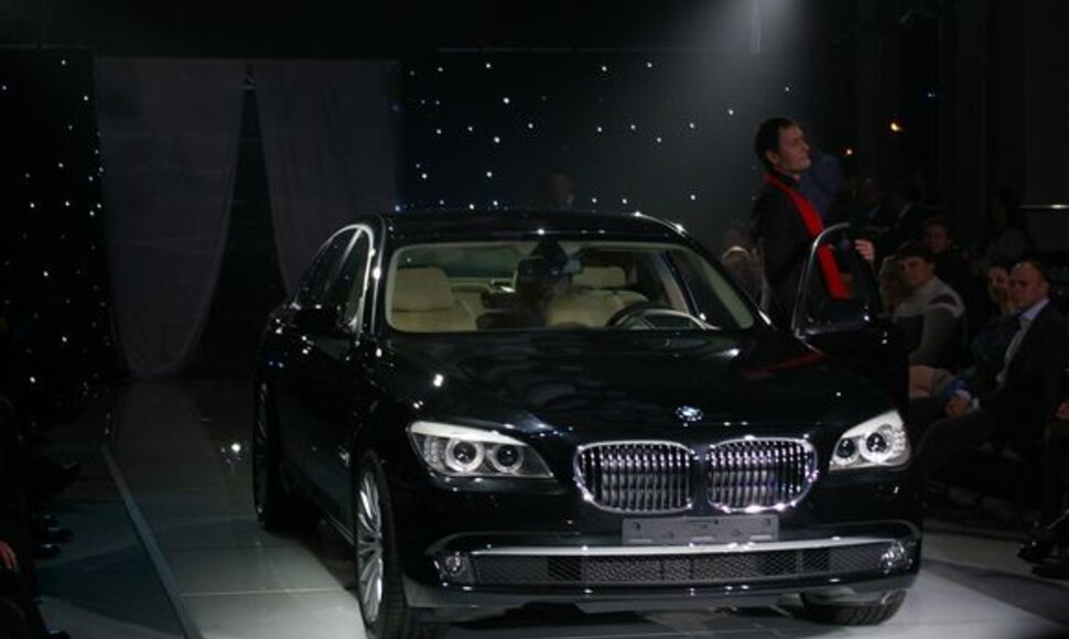 Naujosios 7 serijos BMW