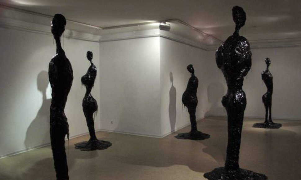 Parodos „Metų skulptūra'10“ eksponatai