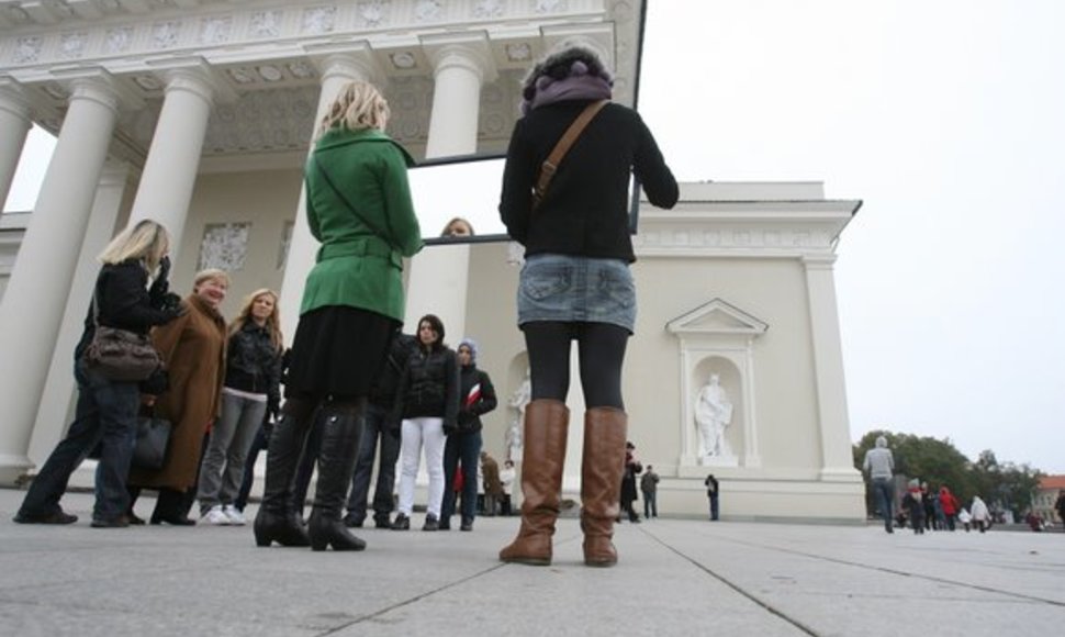 Vilniaus Katedros aikštėje – akcija Pasaulinei psichikos sveikatos dienai paminėti.