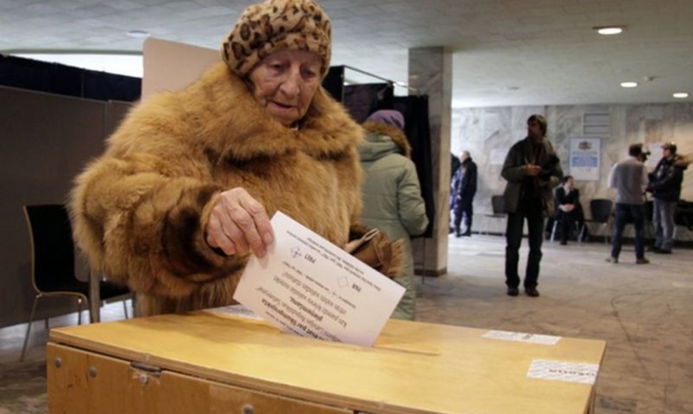 Latvijoje – istorinis referendumas.