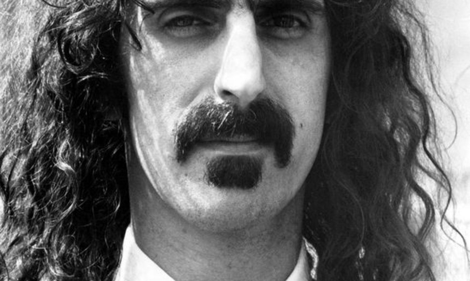 Legendinis JAV roko atlikėjas Frankas Zappa.
