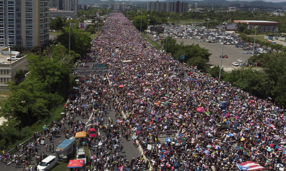 Puerto Riko gyventojai surengė didžiausią protestą prieš gubernatorių.