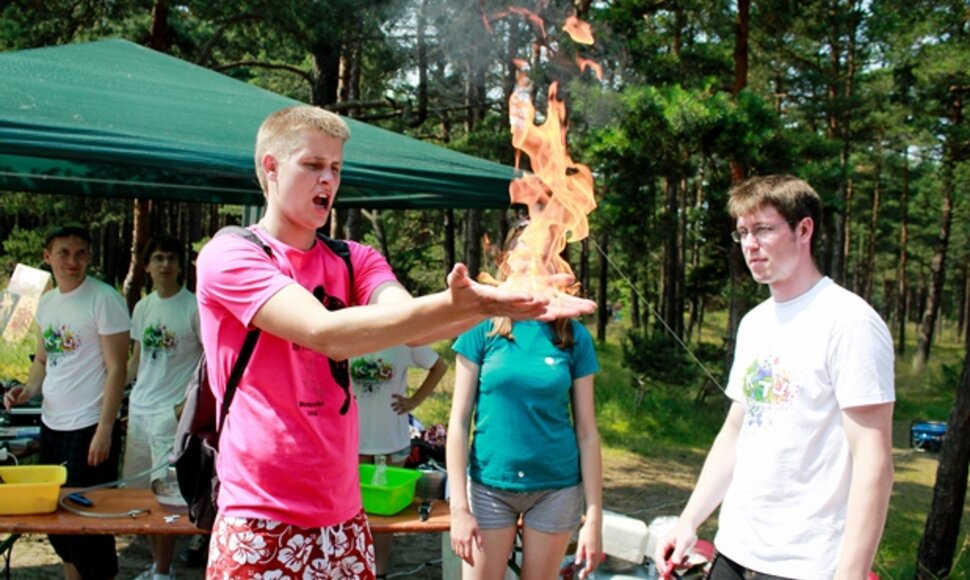 KTU studentai drebino Palangą 