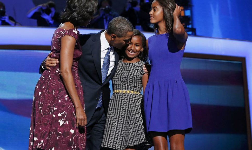 B.Obama su šeima