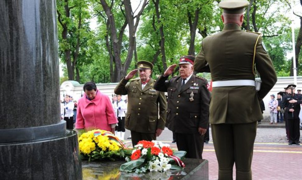 Sekmadienį, Vilniuje ,minint Partizanų pagerbimo, kariuomenės ir visuomenės vienybės dieną, buvo pagerbti Lietuvos partizanai ir laisvės gynėjai.