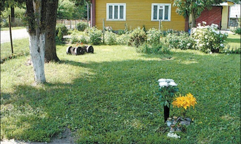 Po maudynių – mirčiai į glėbį.