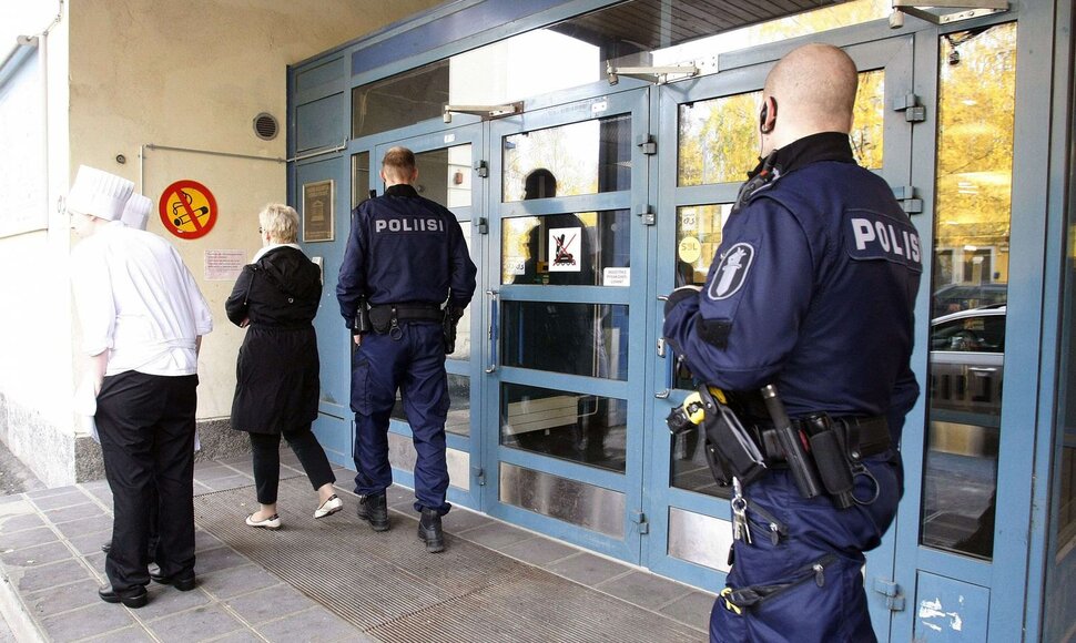 Vakarų Suomijoje esančioje profesinėje technikos mokykloje – išpuolis.