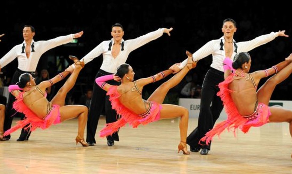 2009 m. Lotynų Amerikos sportinių šokių ansamblių Europos čempionato akimirka