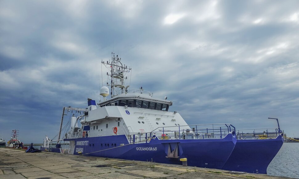 Ekspedicija vyksta Gdansko universiteto mokslinių tyrimų laivu &bdquo;Oceanograf&ldquo;.