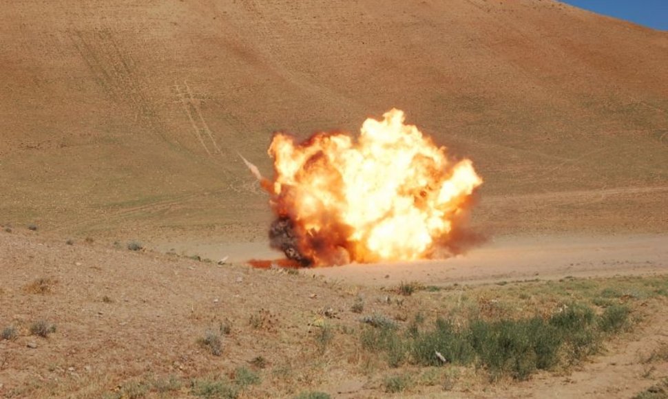 Lietuvos išminuotojai Afganistane neutralizavo savadarbį sprogstamąjį užtaisą. 