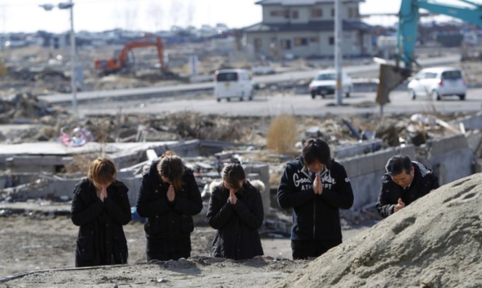 Japonija mini cunamio tragedijos metines 