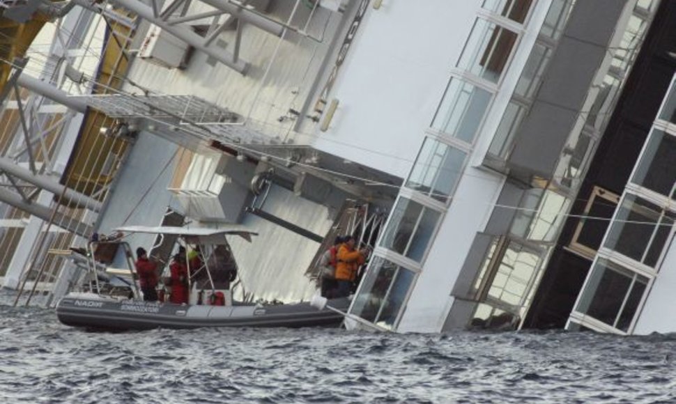 „Costa Concordia“ keleivių gelbėjimo operacija
