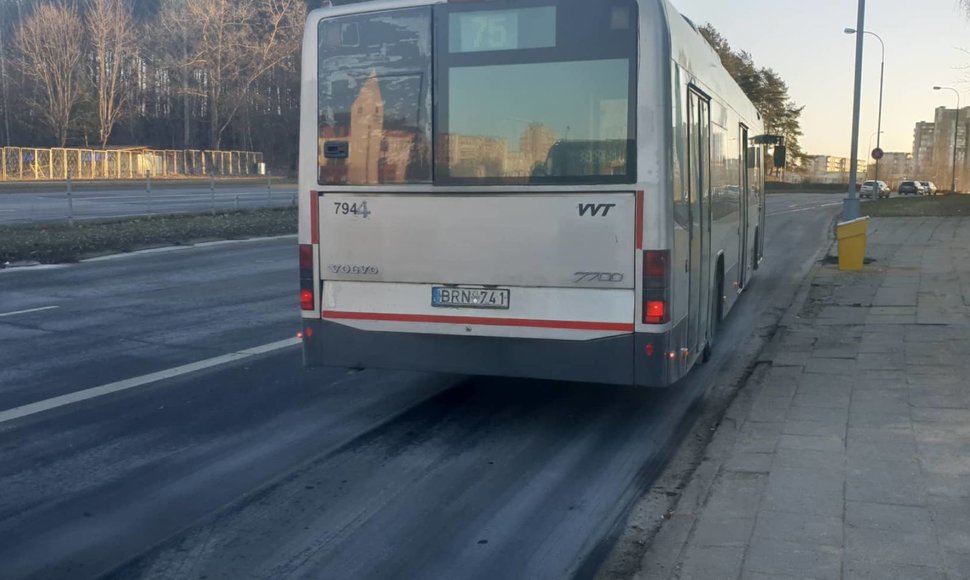 Autobuso vairuotojas pažeidė taisykles