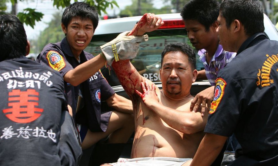 Trigubas sprogimas Tailande pasėjo siaubą