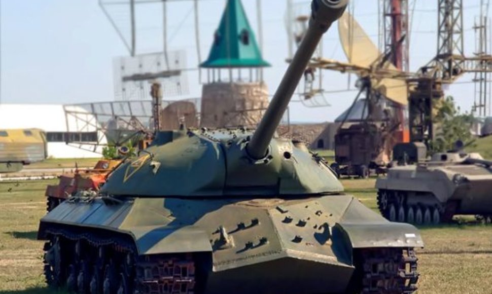 Tankas IS-30