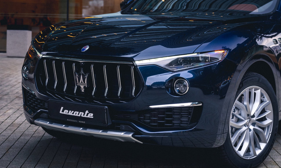 Atnaujinti „Maserati Levante“ ir „Maserati Ghibli“