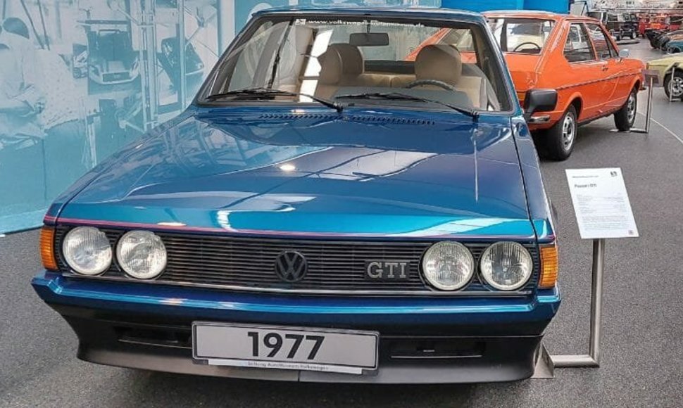 Volkswagen muziejuje stovintis 1977-ųjų Passat GTI prototipas. (Stiftung AutoMuseum Volkswagen nuotrauka)