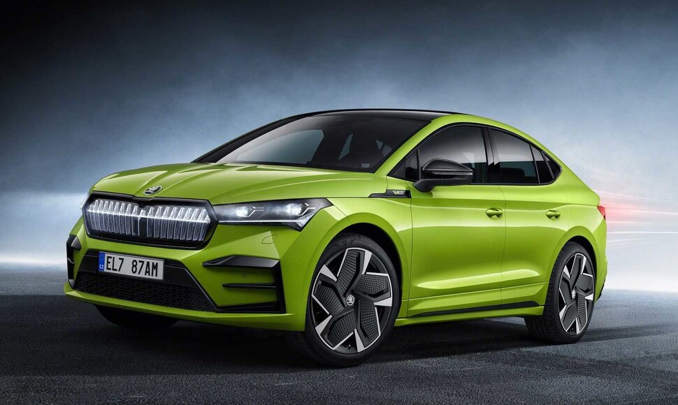 &Scaron;koda pristatė didžiausią ir galingiausią elektromobilį Enyaq Coupe RS iV