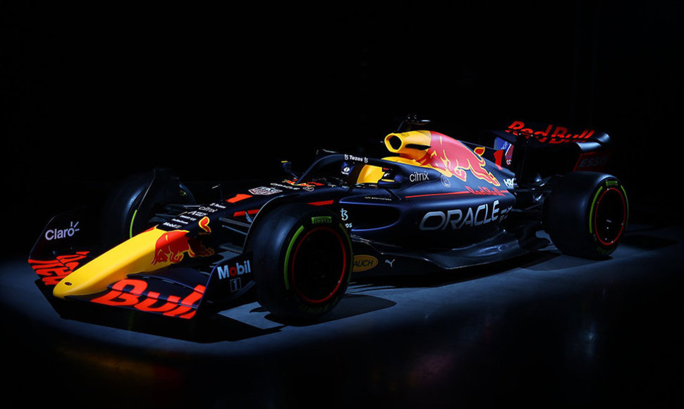 Red Bull pristatė 2022 m. Formulės 1 automobilį
