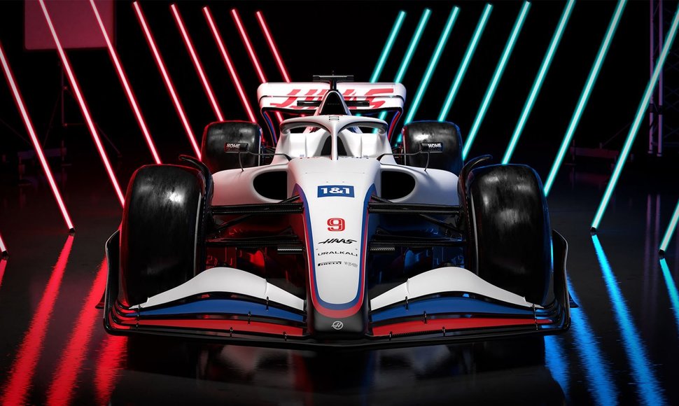 Formulės 1 „Haas“ komanda pristatė naująjį automobilį 