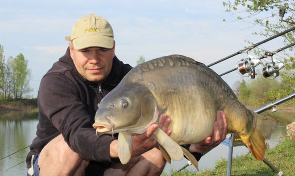 Karpių gaudymas Bosnijoje: 19,5 kg žuvis