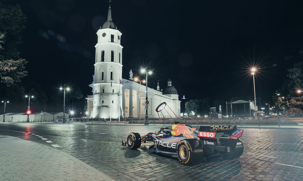 „Oracle Red Bull Racing“ Formulės 1 bolidas Vilniuje