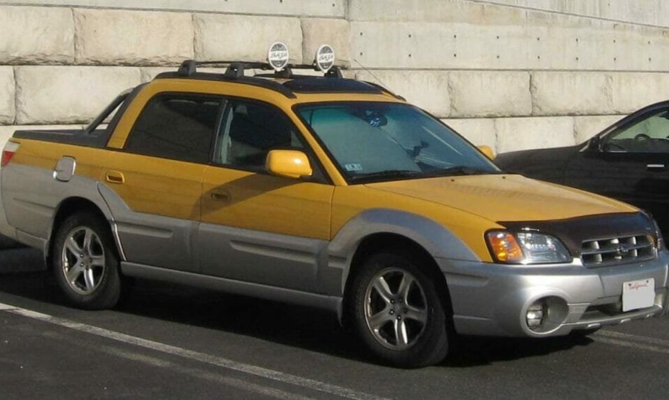 Subaru Baja buvo pristatytas su tokia geltonos ir sidabrinės spalvų kombinacija. (IFCAR, Wikimedia)
