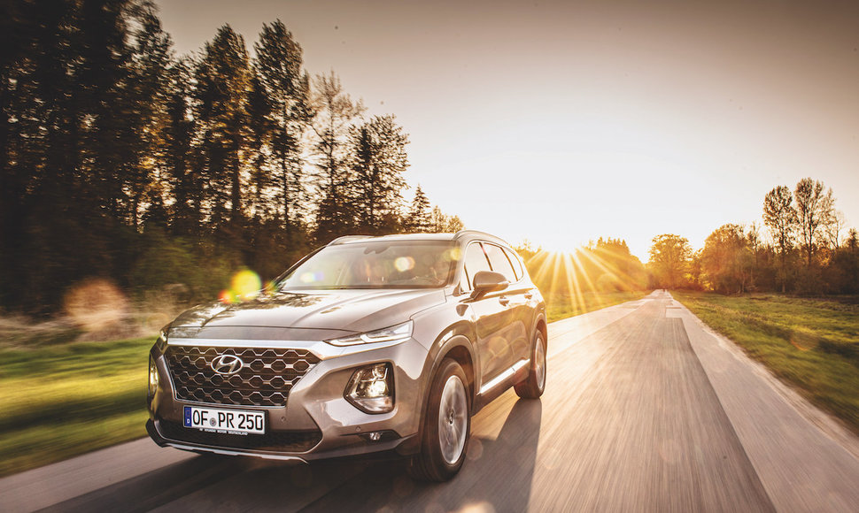 Ilgalaikis „Auto Bild“ krosoverio „Hyundai Santa Fe“ testas
