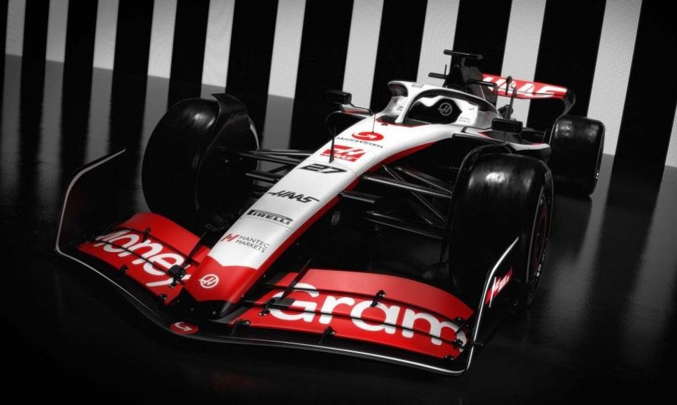 F1 komanda „MoneyGram Haas“ pirmoji pristatė 2023 m. automobilio VF-23 dizainą