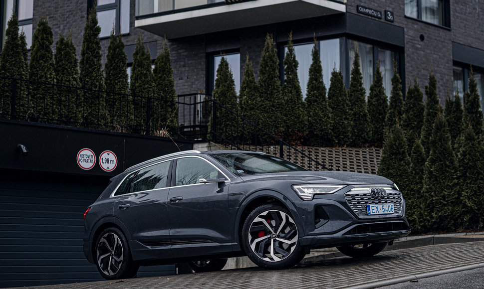 Audi Q8 e-tron