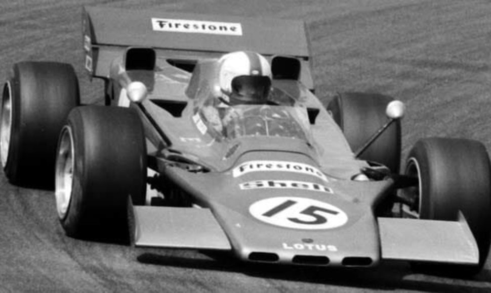 Lotus 56B ne tik buvo varomas visais ratais, bet dar ir turėjo turbinos variklį. (Raimund Kommer, Wikimedia(CC BY-SA 3.0)