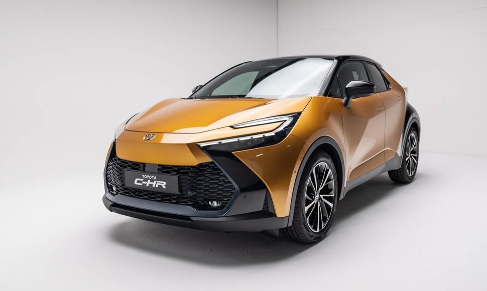 Antros kartos Toyota C-HR (nuotr. Aivaras Grigelevičius)