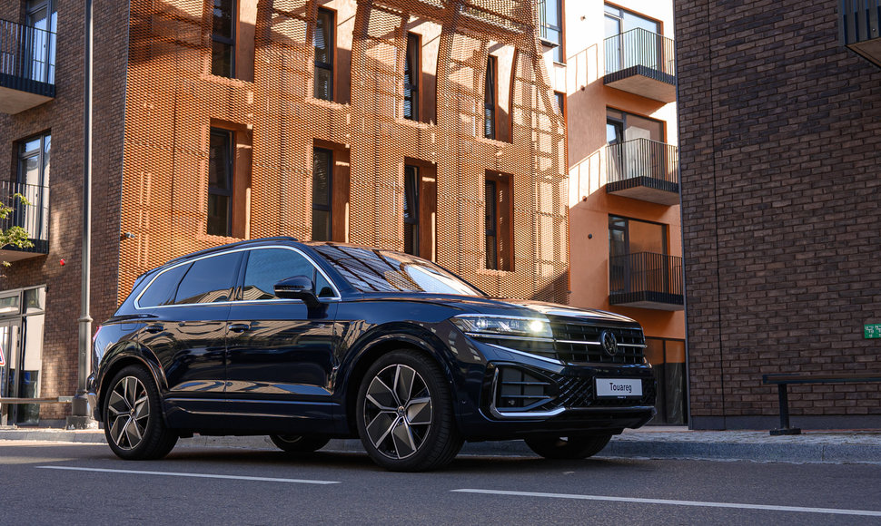 VW Touareg R-line