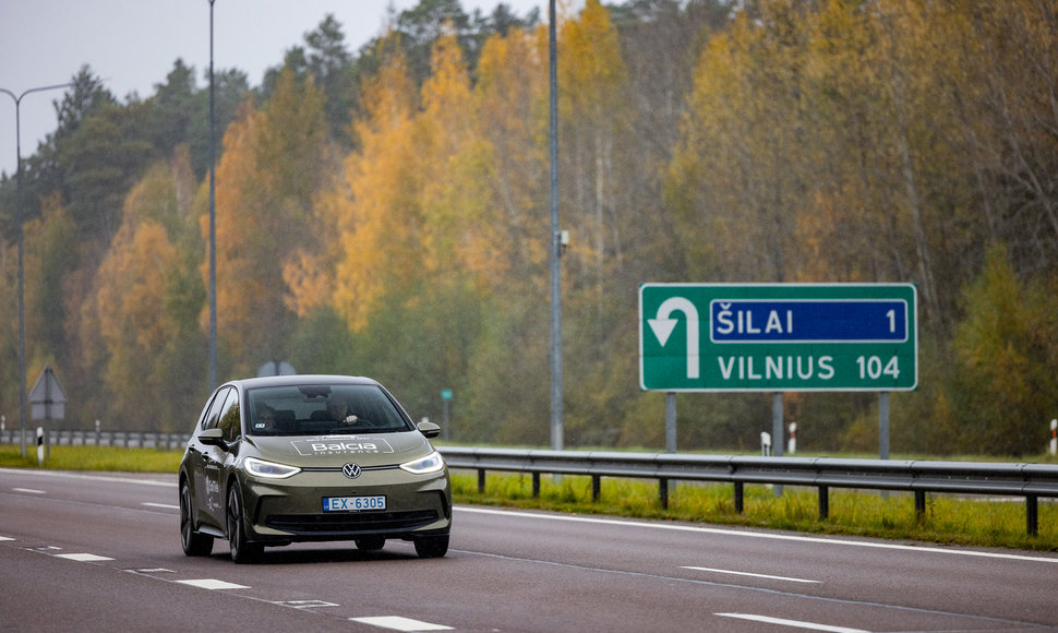 Konkursas „Lietuvos metų automobilis 2024 m.“, elektromobilių bandymai