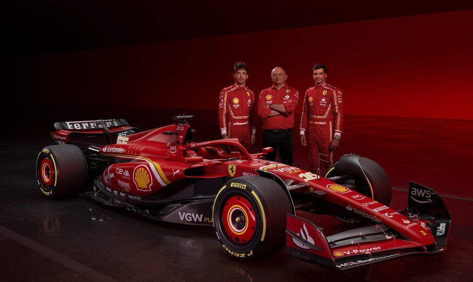„Ferrari“ pristatė naują F1 bolidą SF-24