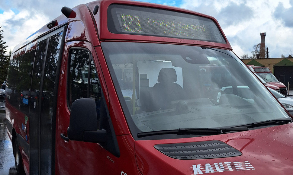 Sostinėje pradėjo važiuoti naujas 123 autobuso maršrutas