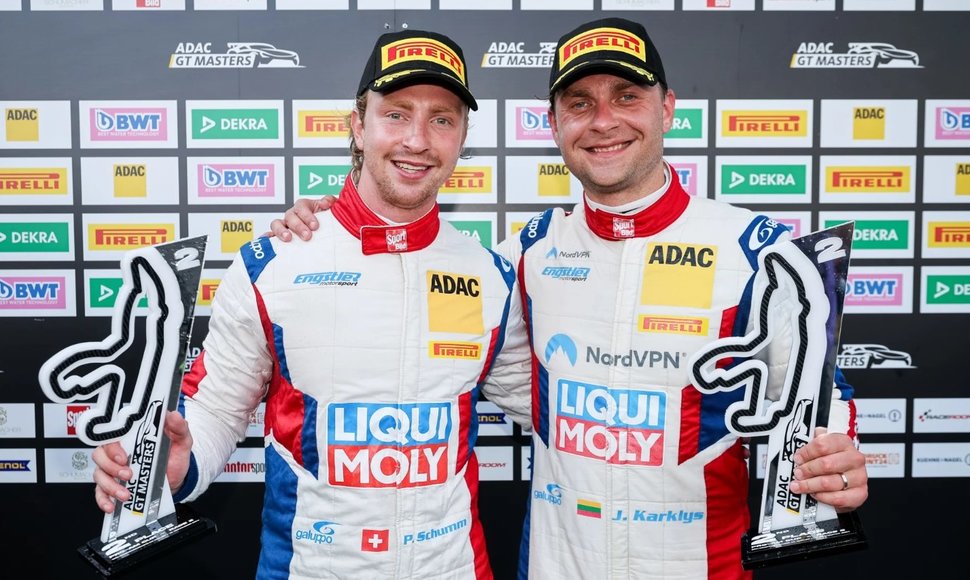 Jonas Karklys iškovojo pirmąjį podiumą „ADAC GT Masters lenktynėse