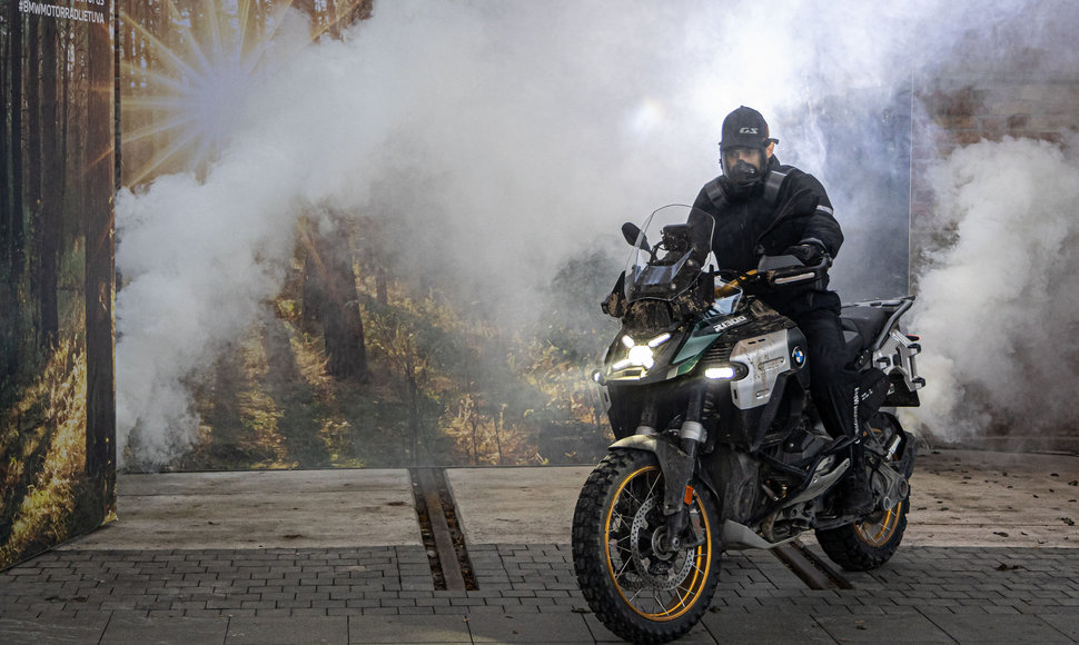 Lietuvoje pristatytas motociklas „BMW R 1300 GS Adventure“