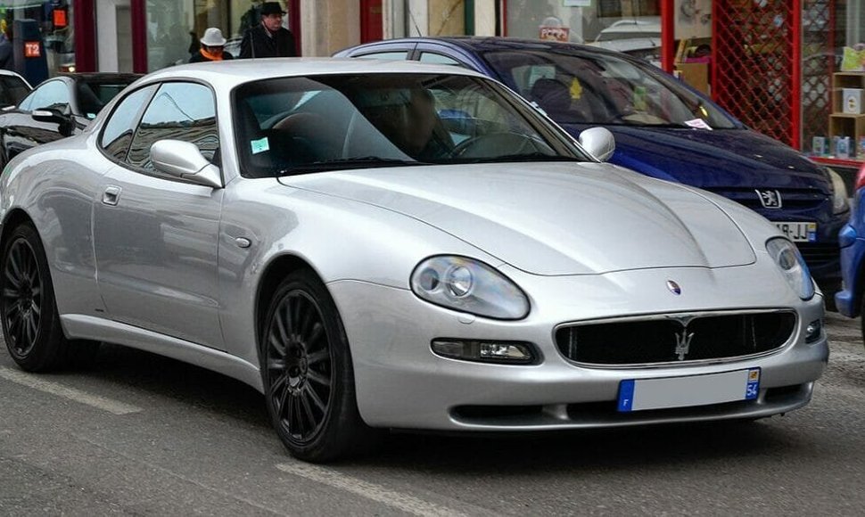 Maserati Coupé, geriau žinomas kaip 4200 GT. (Alexandre Prévot, Wikimedia (CC BY-SA 2.0)