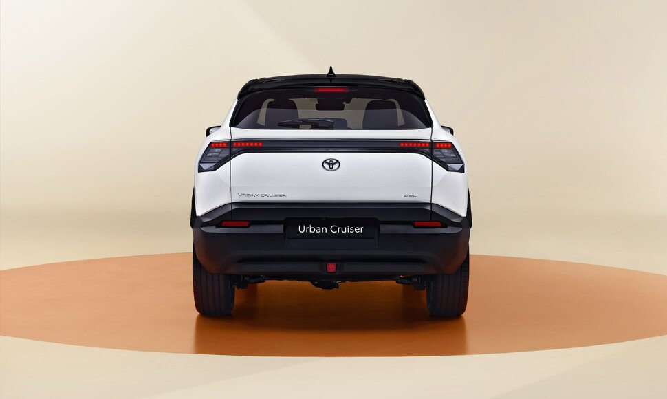 Elektromobilis &bdquo;Toyota Urban Cruiser&ldquo; (2024)