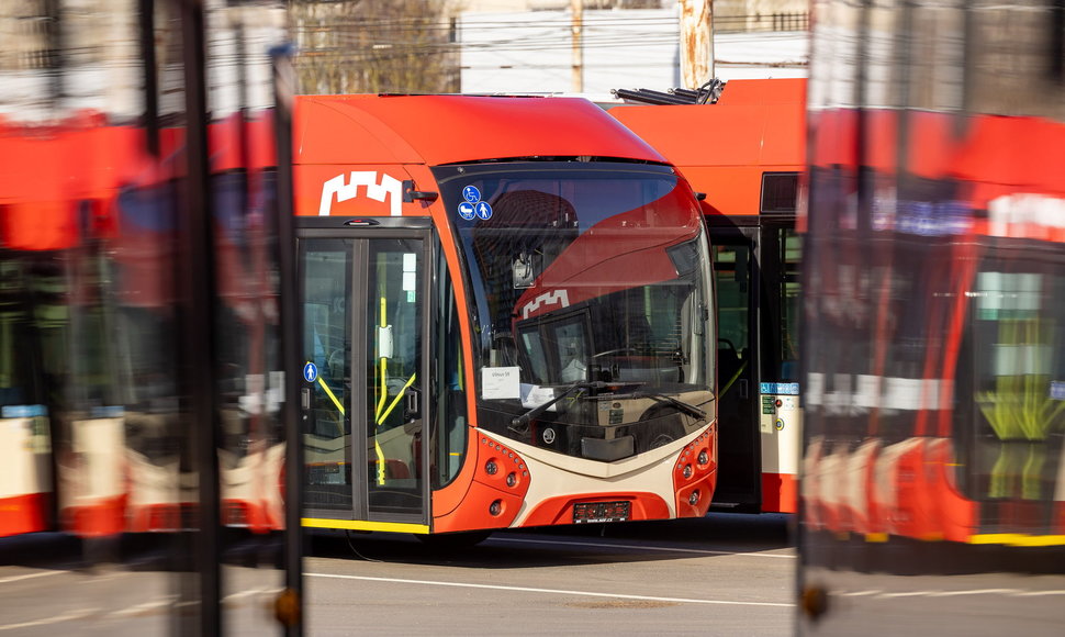 Naujieji troleibusai „Škoda 32Tr“ Vilniuje
