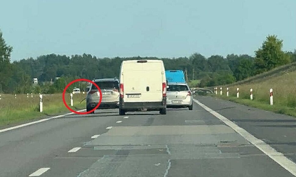 Keista detalė, atsiki&scaron;usi nuo &bdquo;Mercedes&ldquo;