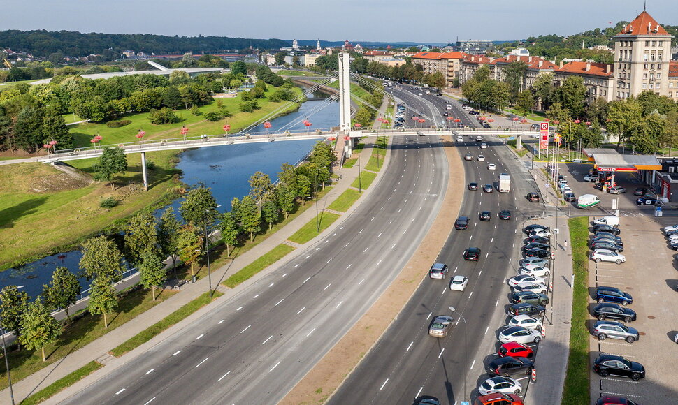 Atnaujintas Karaliaus Mindaugo prospektas Kaune