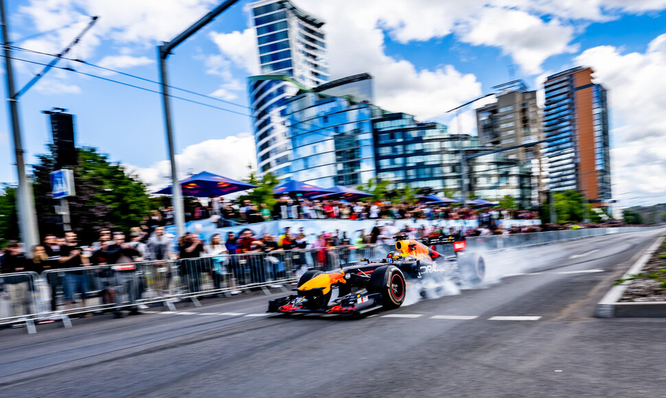 Red Bull Showrun dalyviai 2022 m. Vilniuje