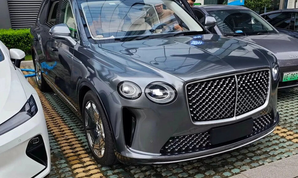 &bdquo;Dreame&ldquo; pagaminta &bdquo;Bentley Bentayga&ldquo; kopija